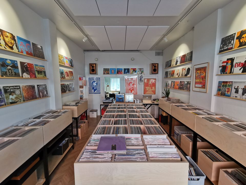 Round Sound Records